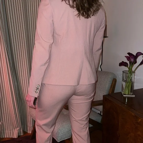 Ann Taylor Blush Pink Suit (Curvy Fit) - Picture 3 of 7